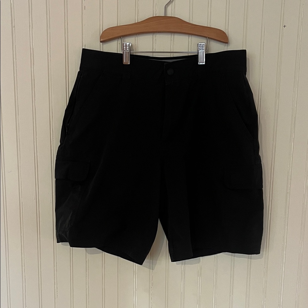 Orvis Black Cargo Men's Shorts